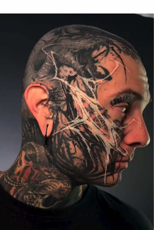 @d_world_of_ink