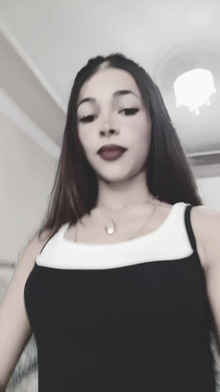 @EMİNE_NUR✨🎀
