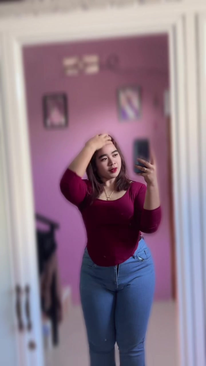 @eliyana 💜💋
