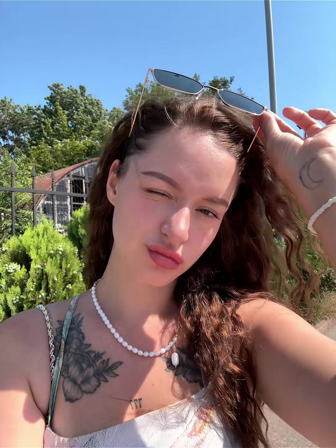 @Карина 🦊