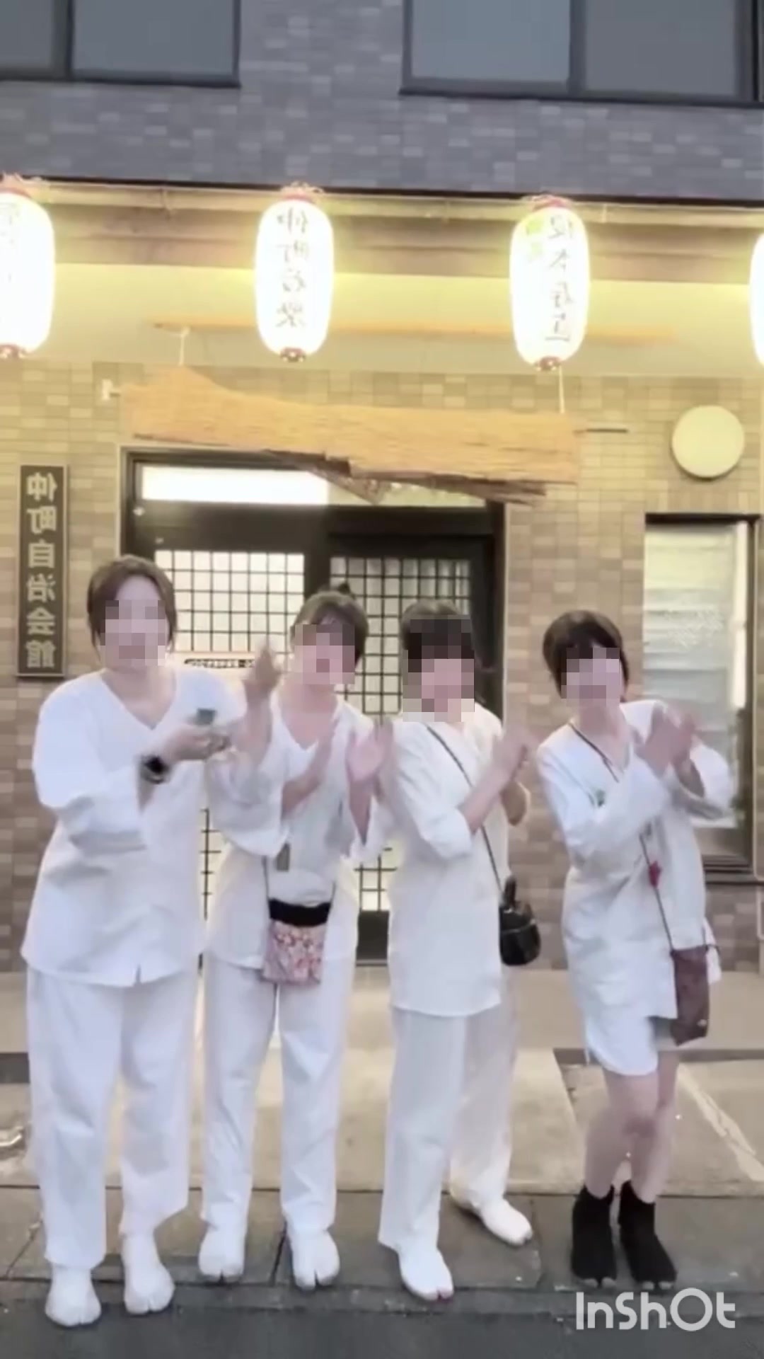 @りこ