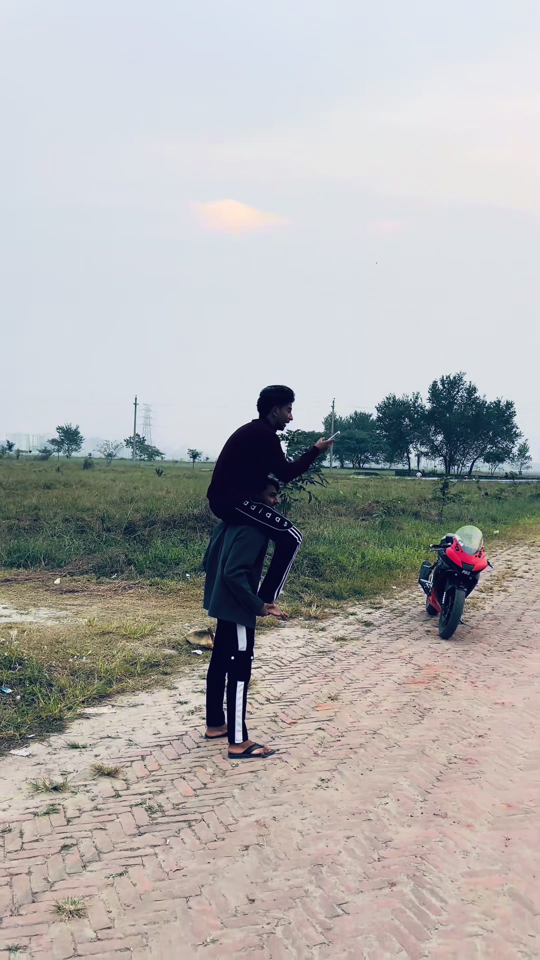 @simple_biker89