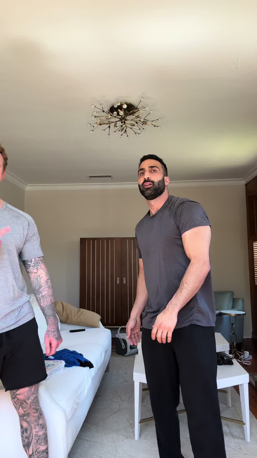 @Rezzzv