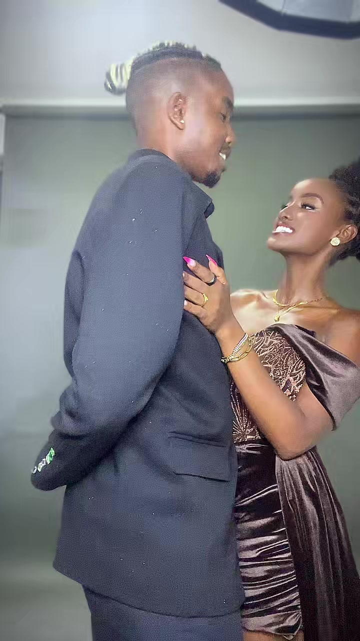 @_nasieku✨