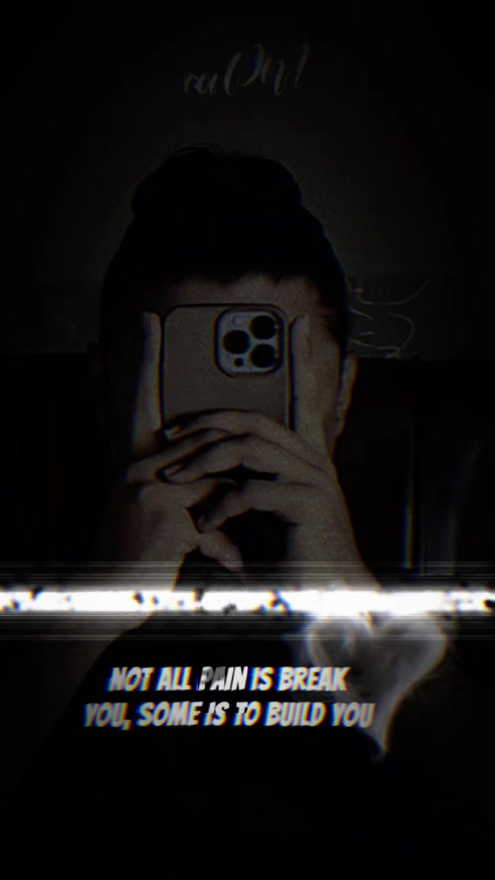 @千azzi~OO7🎭