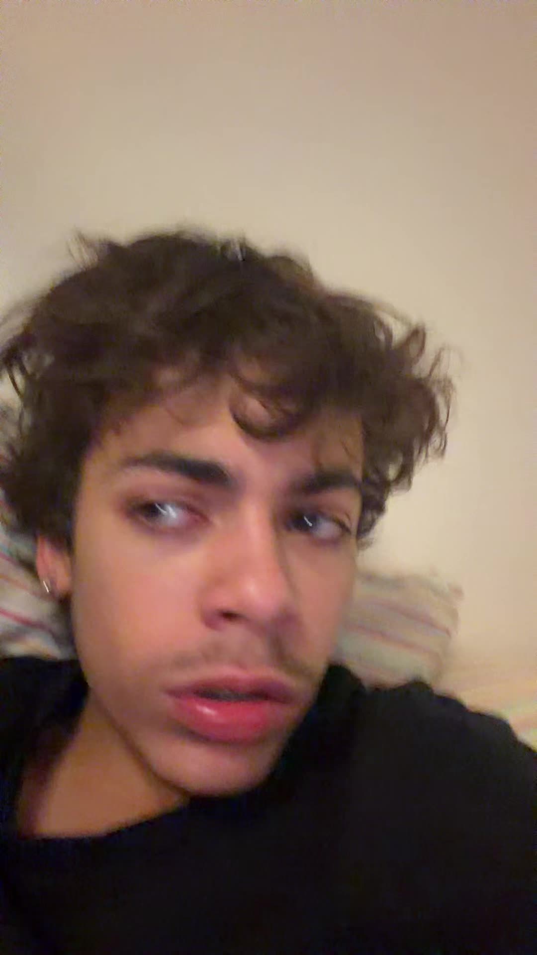@iseezayy