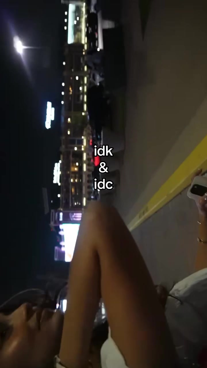 @Isuna