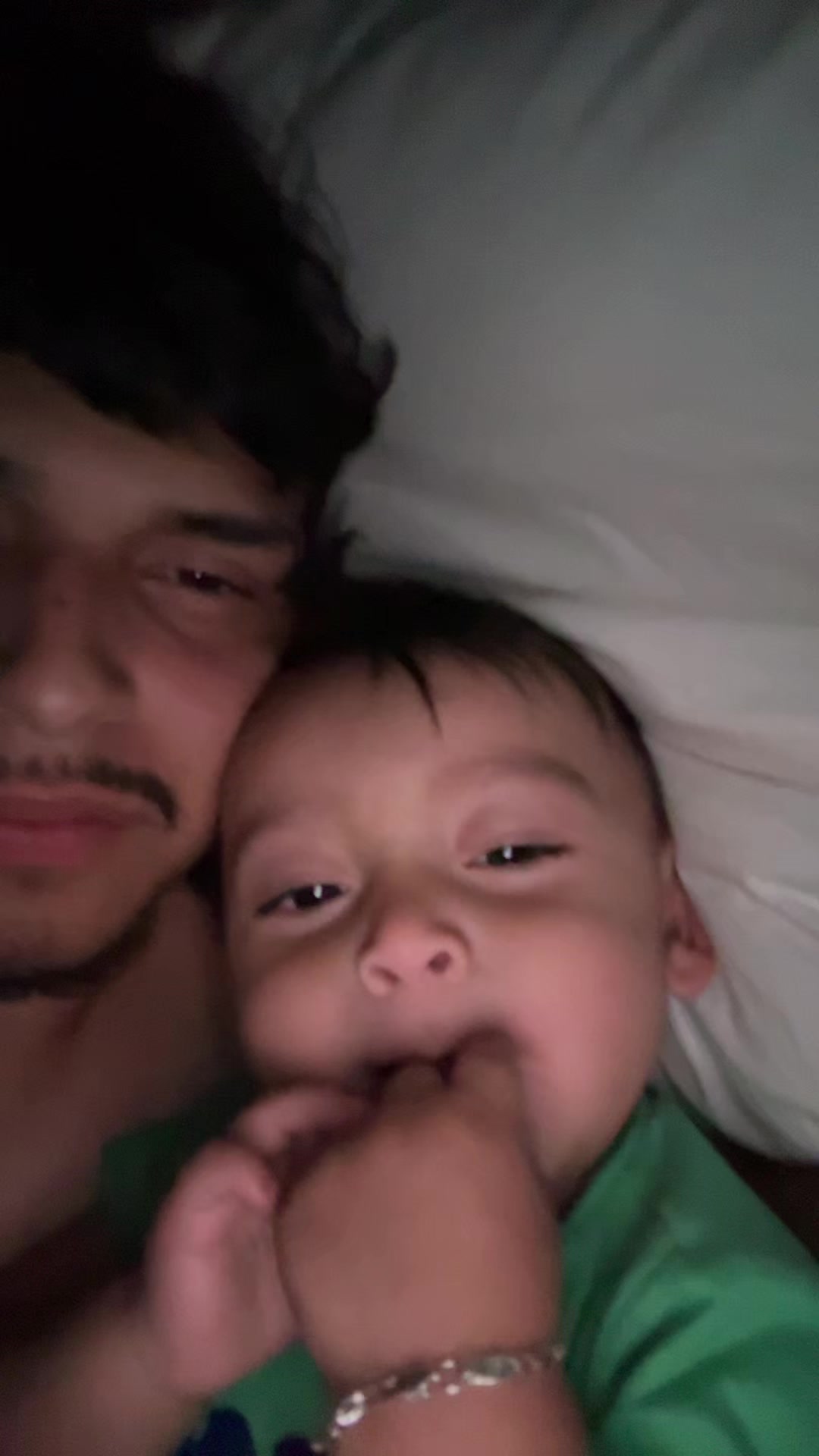 @POLLITO 🐣