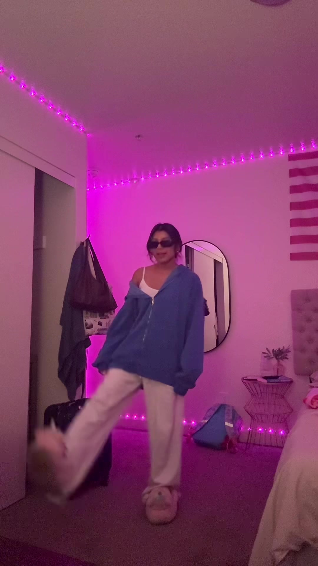 @thisisai