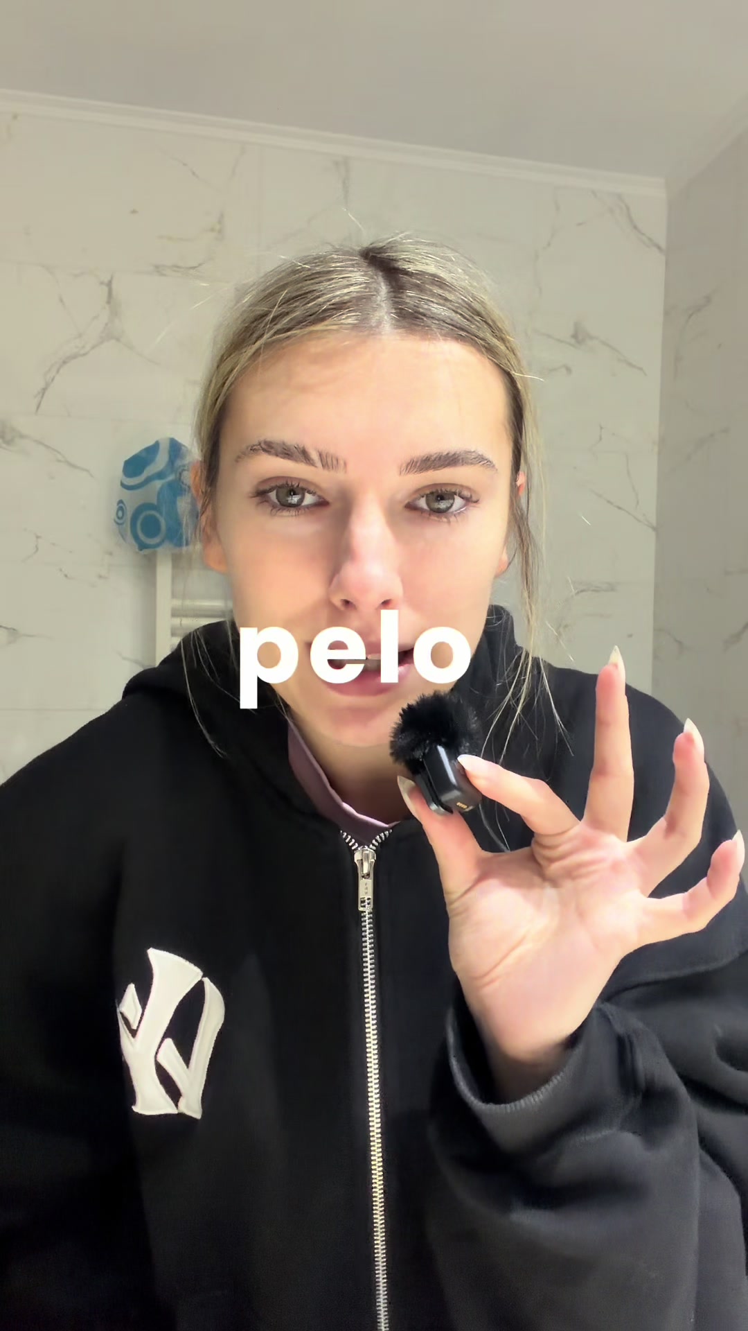 @✧₊⁺ vicky albino ✧₊⁺