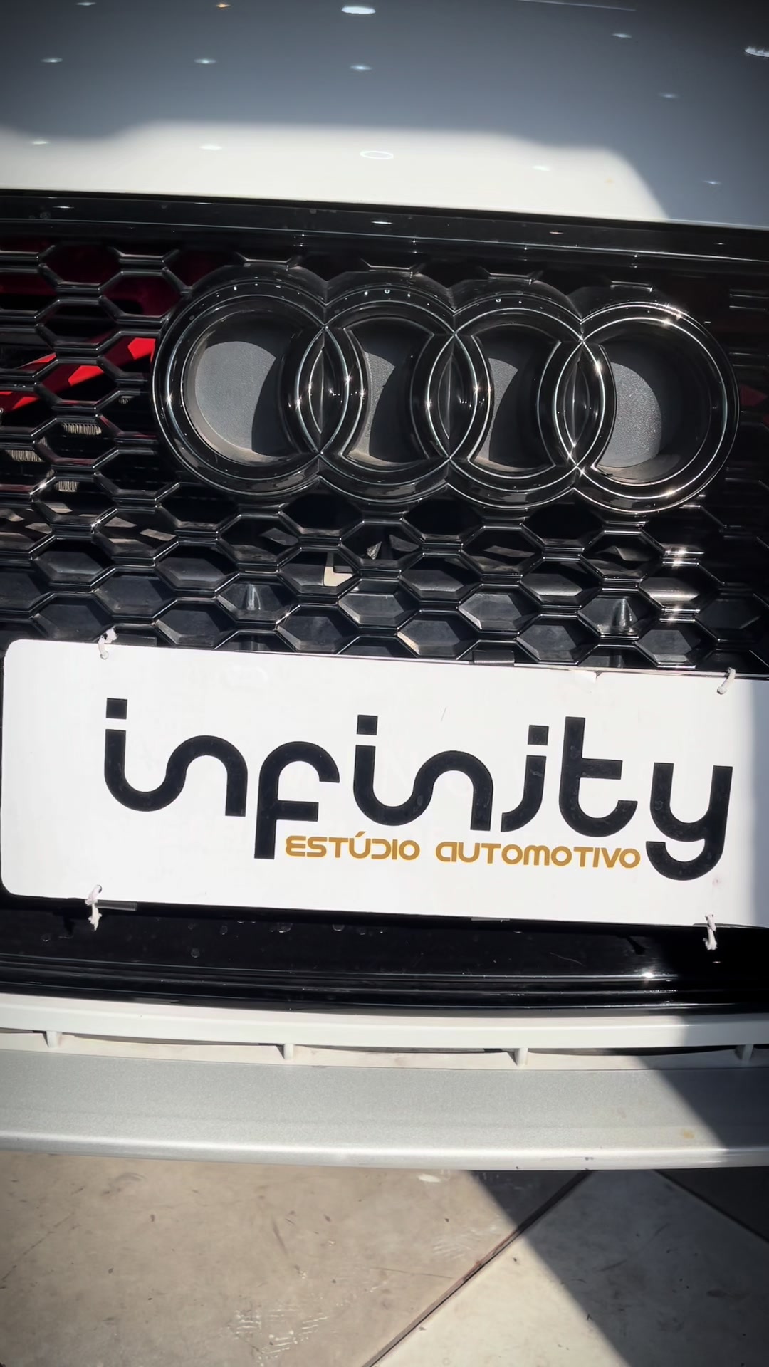 @Infinity Est&uacute;dio Automotivo