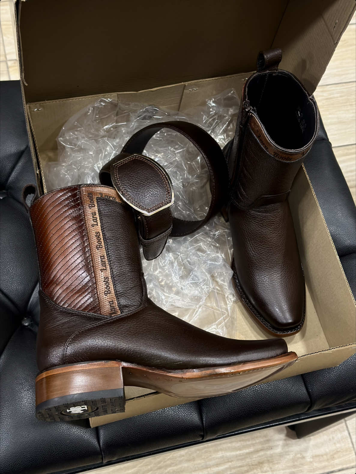@Lara boots