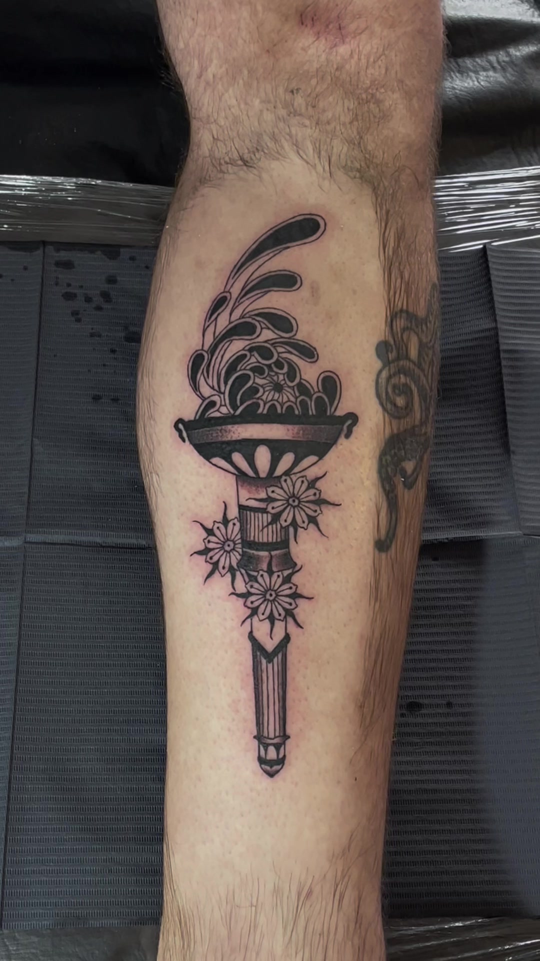 @Chalato tattoo