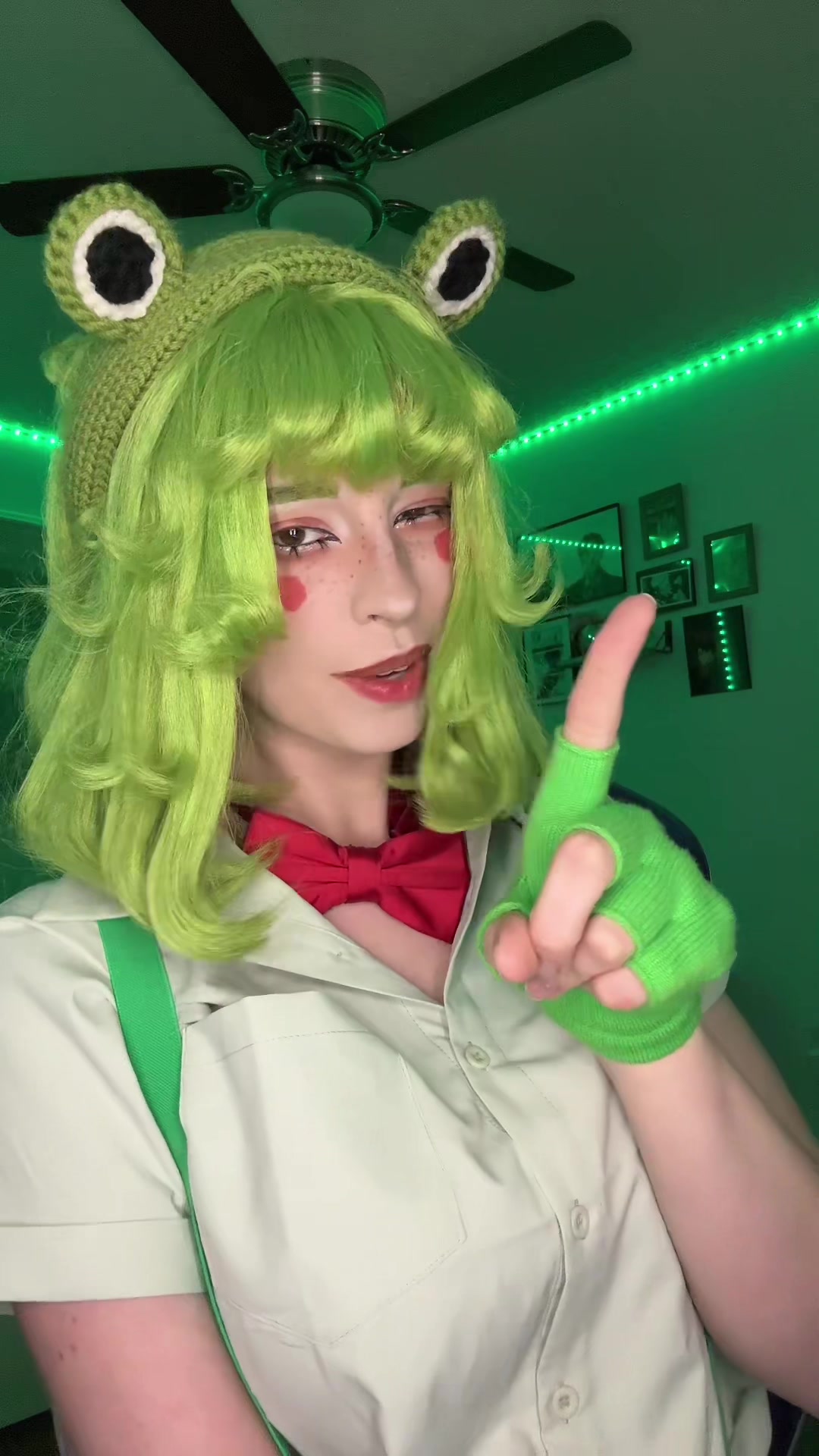 @ellie ✿