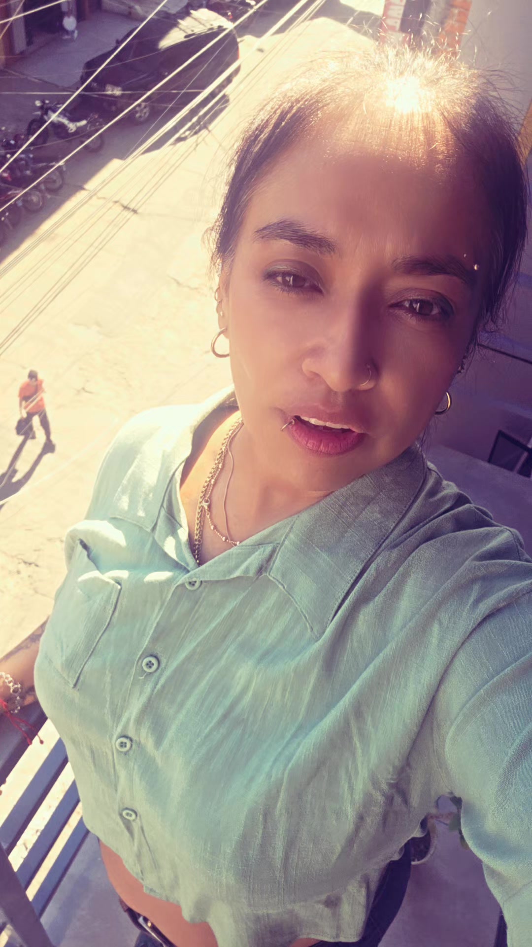 @Isabella