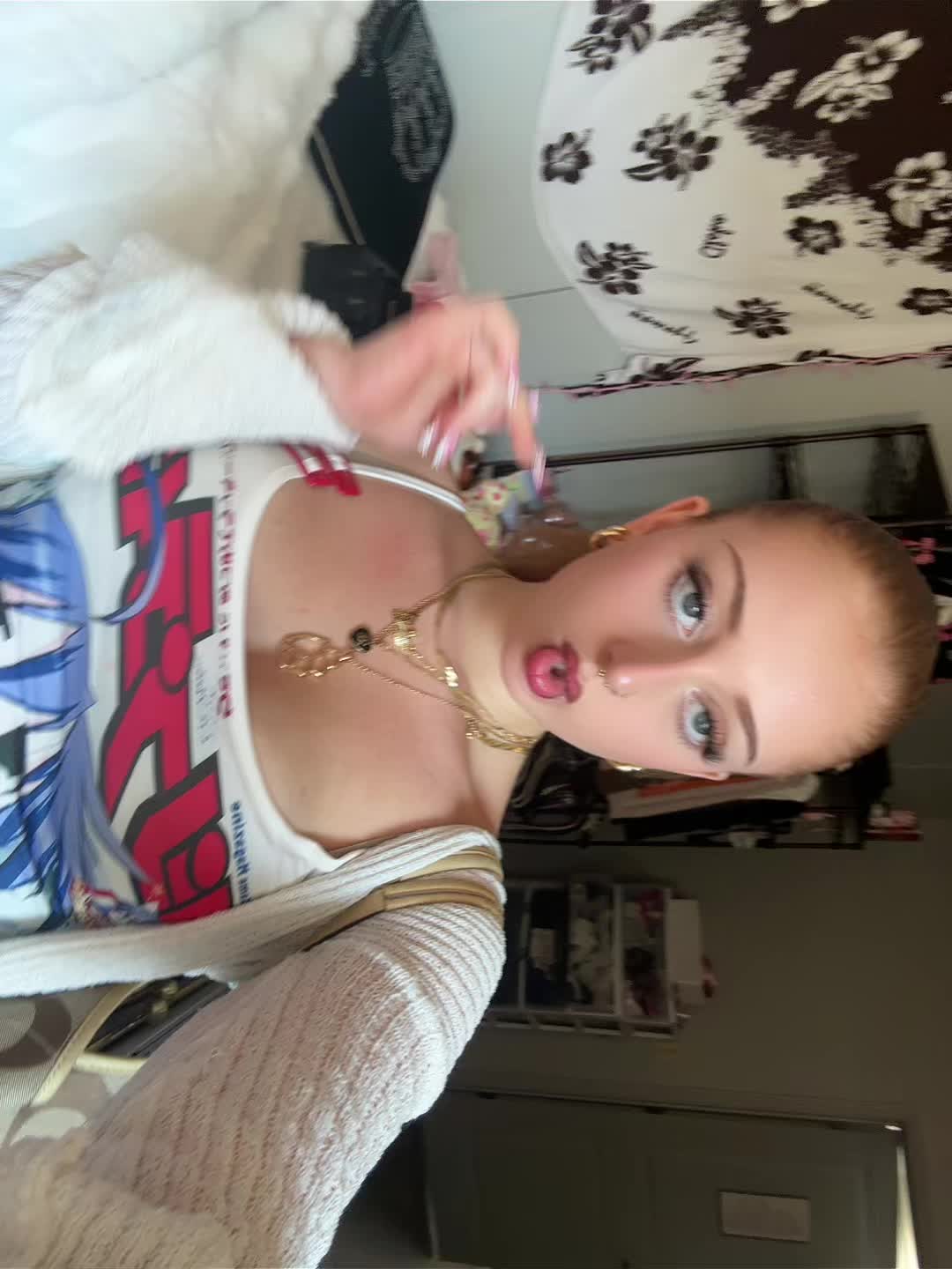 @Julia ♡ ⋆˙⟡♡ ⋆˙⟡♡