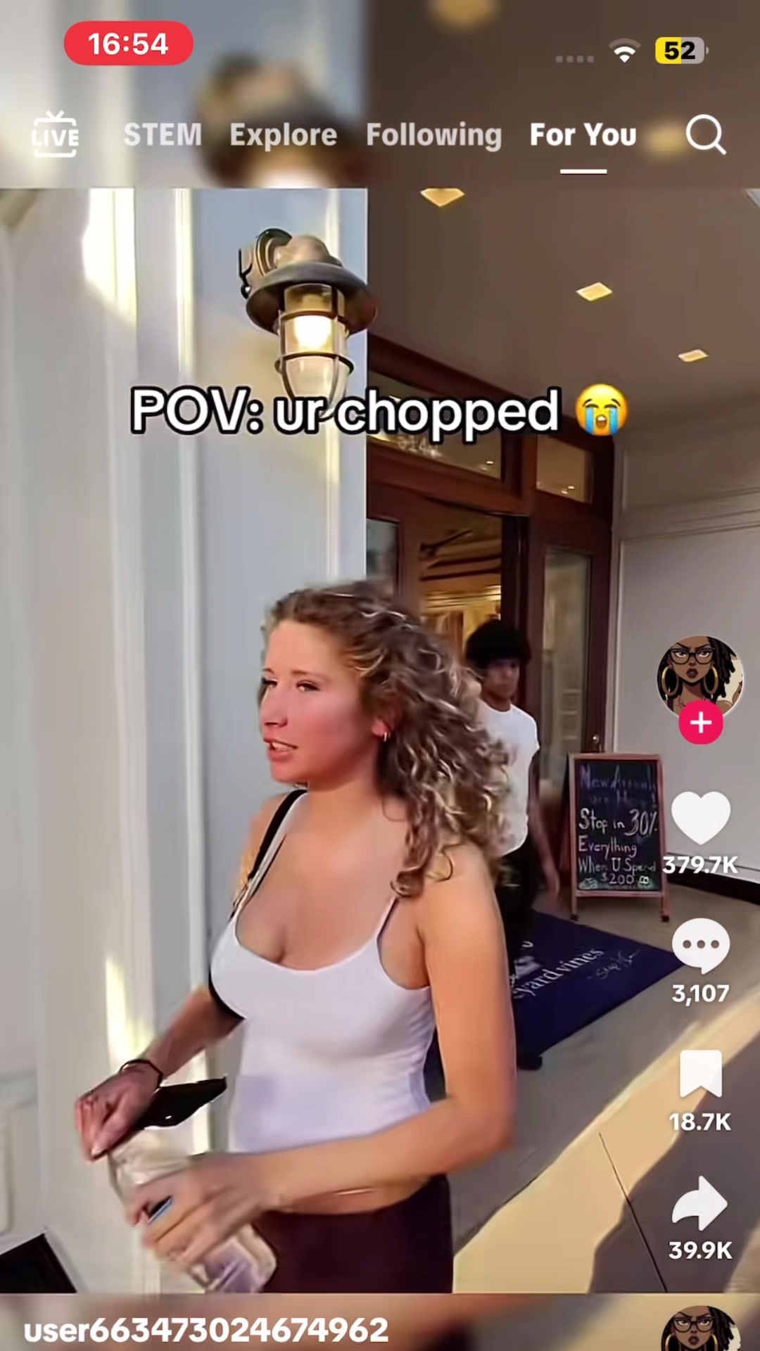 @d1zzyjay_