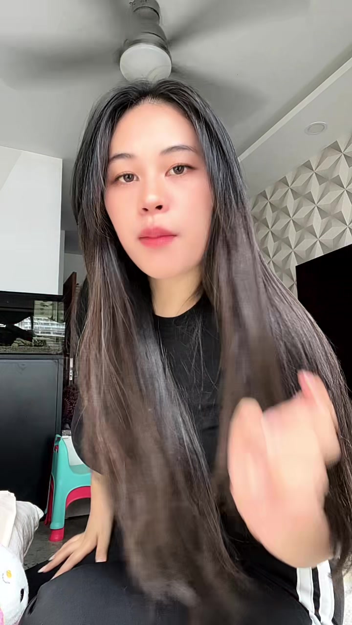 @ZclyN
