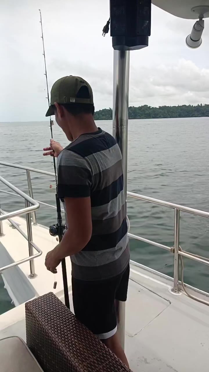 @mr. 24acabaR