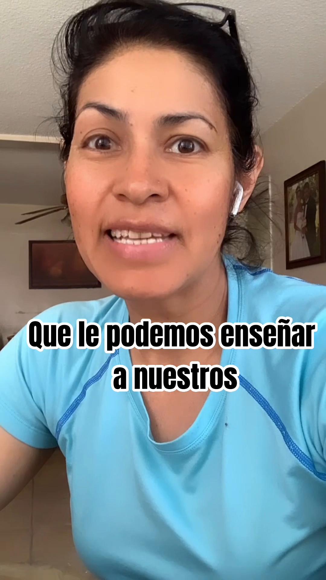 @Claudia Rivas