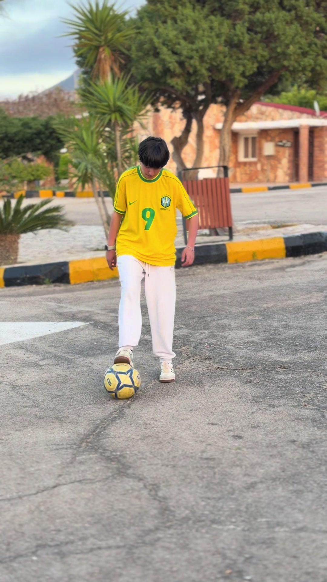 @زكـــيـــه الــمـيـار⚽️⚡️.