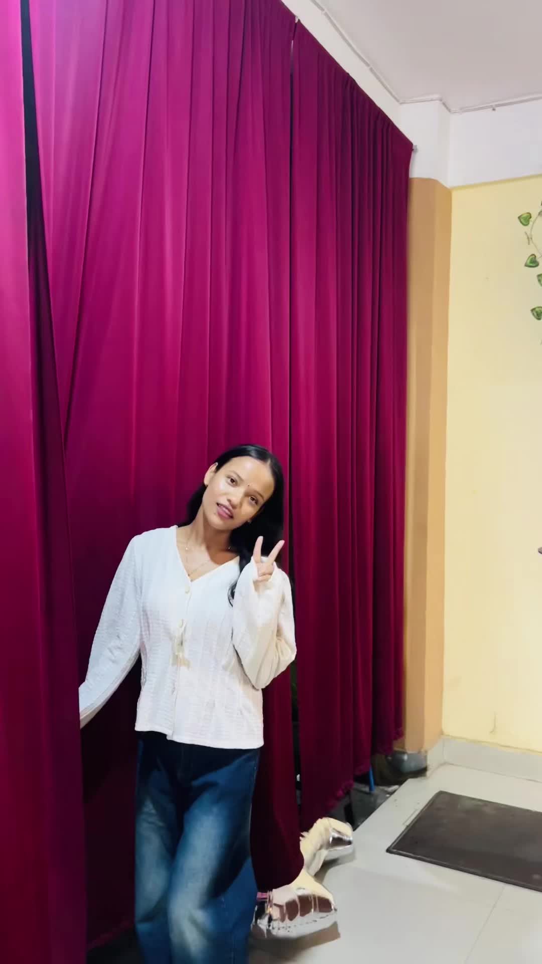 @मेनुका पाण्डे🎀🧿