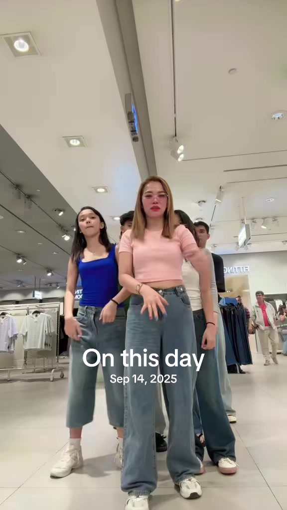 @🦋🇵🇭Strawberry Pie🇶🇦🦋