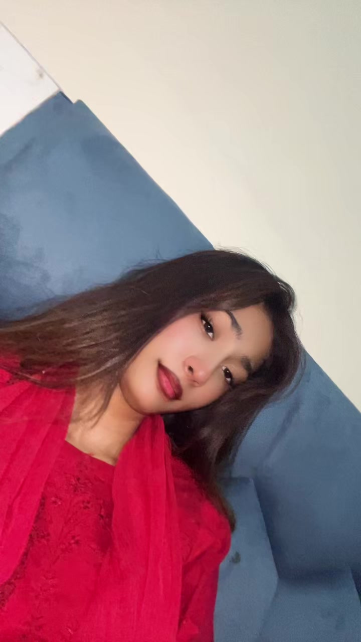 @𝓢𝓱𝓮𝓱𝔃𝓪𝓭𝓮 𝓪𝓷𝓭 Ayesha