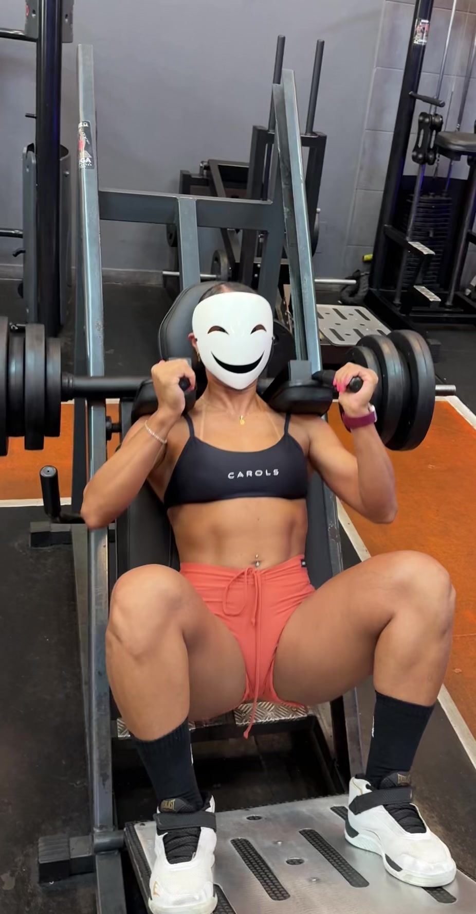 @BonecaDeFerroNaAcademia