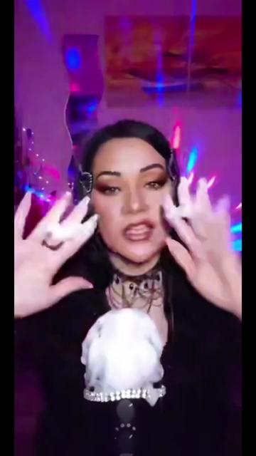 @Lady Erika-ASMR