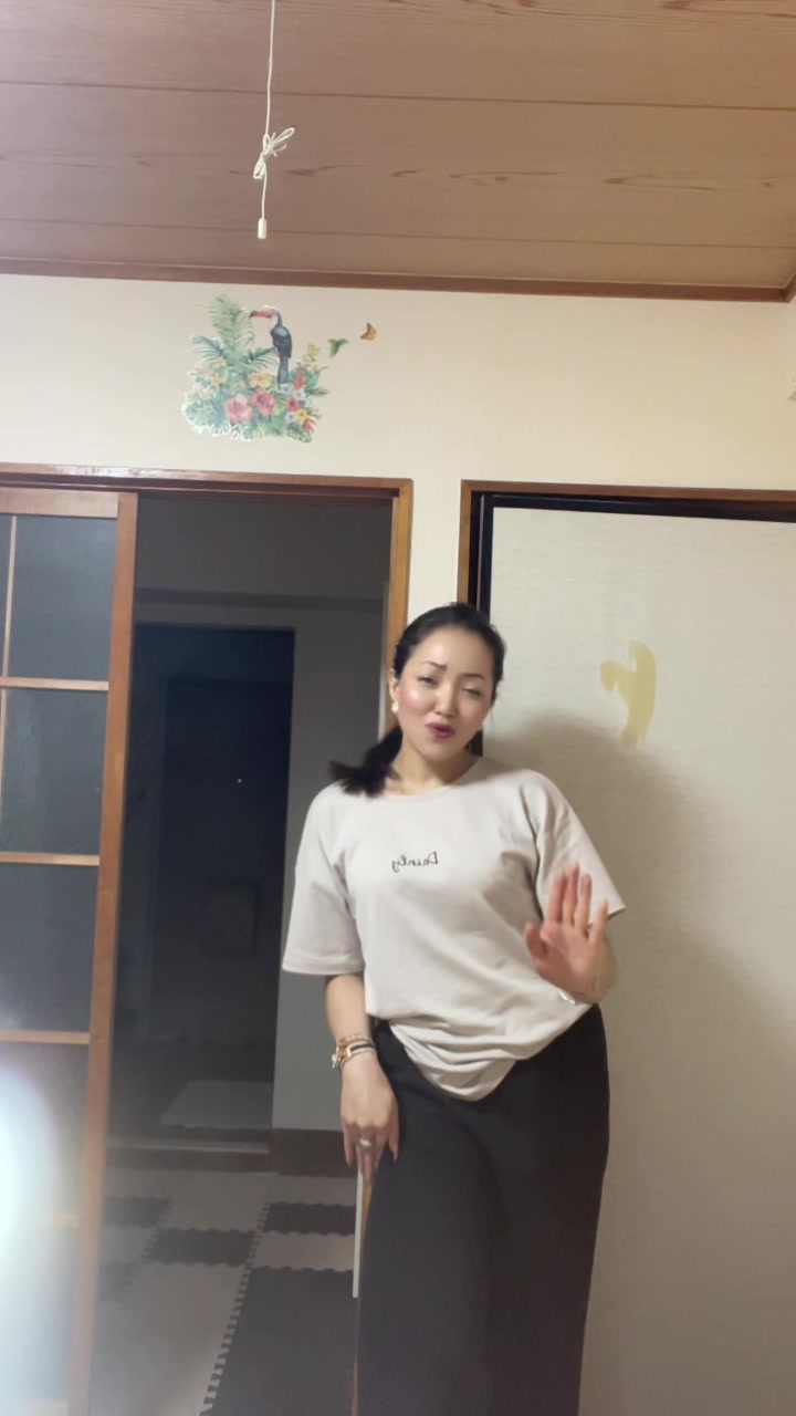 @Muna Thap🇯🇵🇯🇵