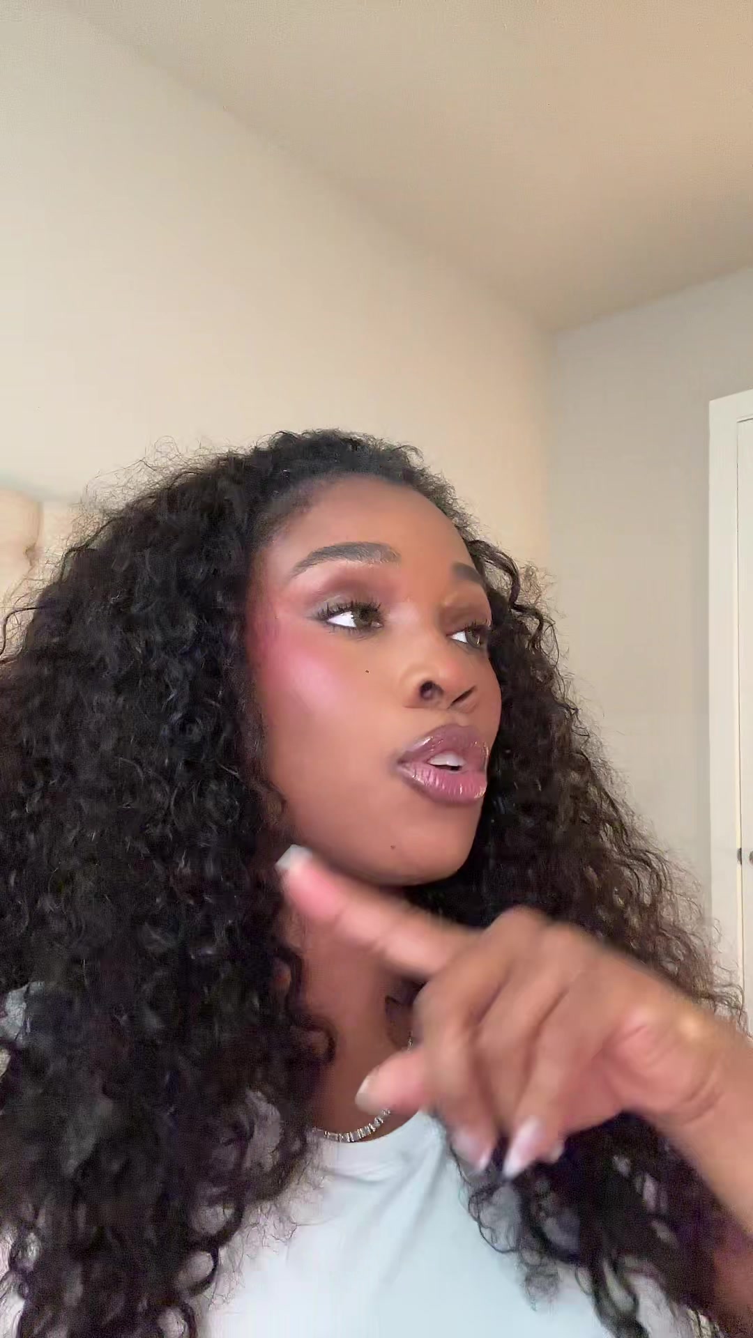 @Vanessa Elaine