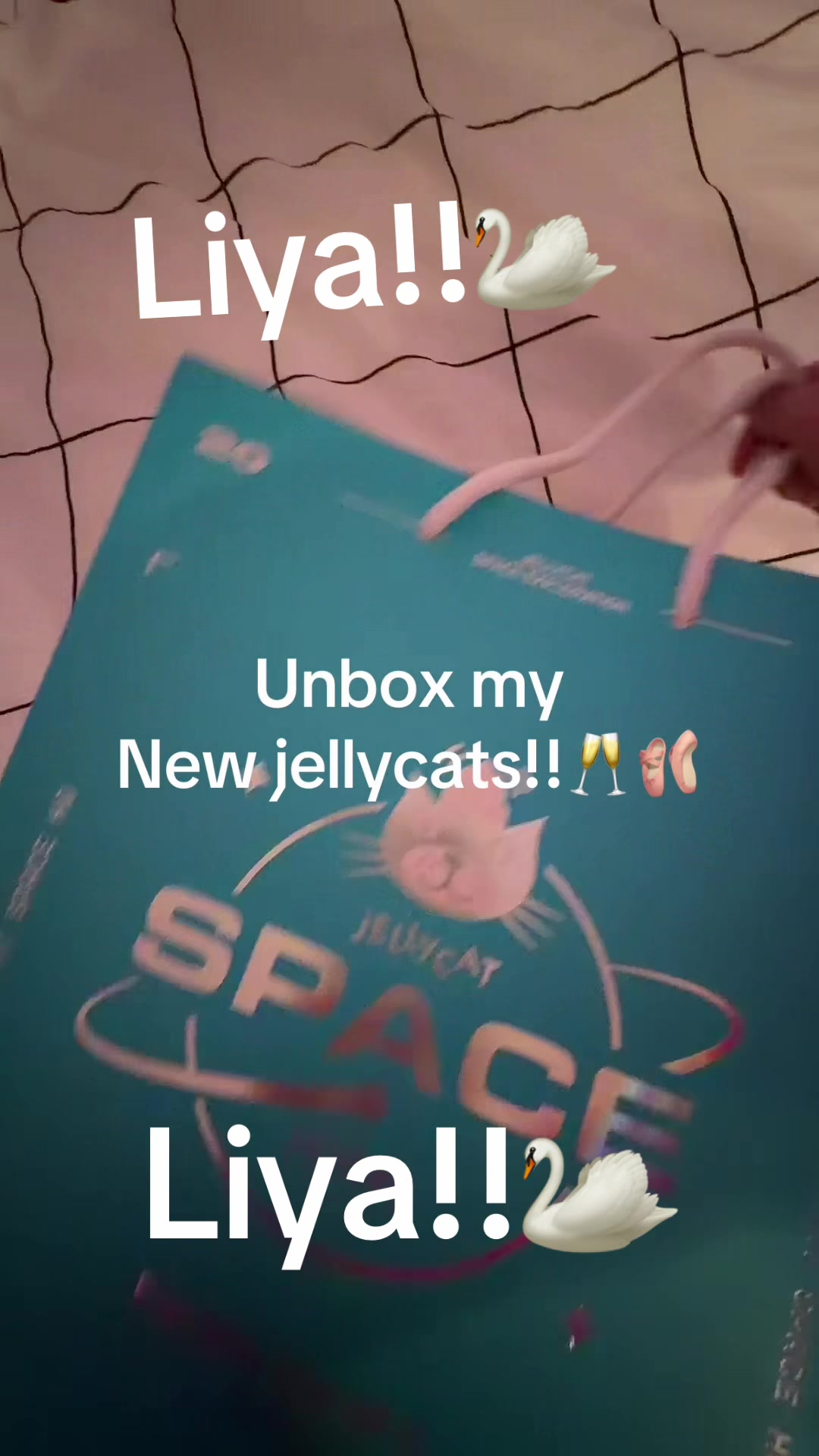 @𝐓𝐦𝐛𝐥𝐱𝐥𝐢𝐲𝐚!!💭