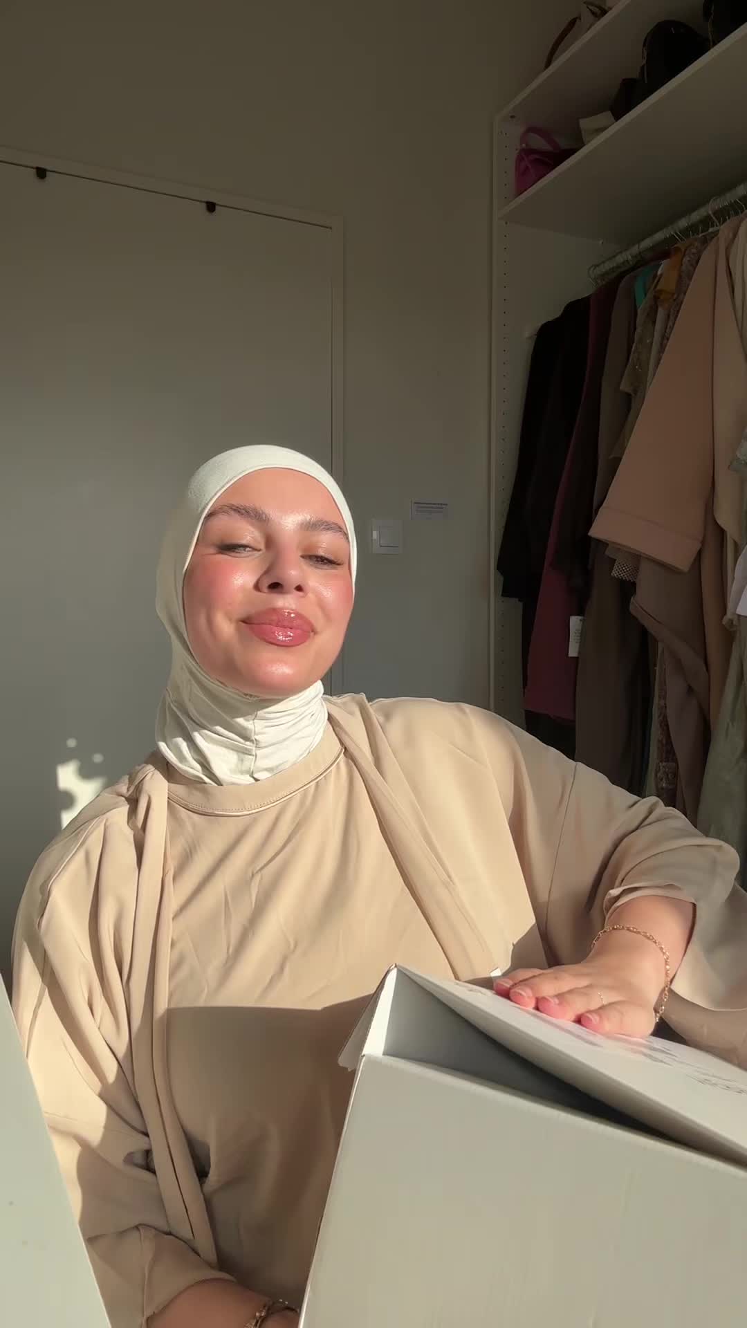 @aamani_farah