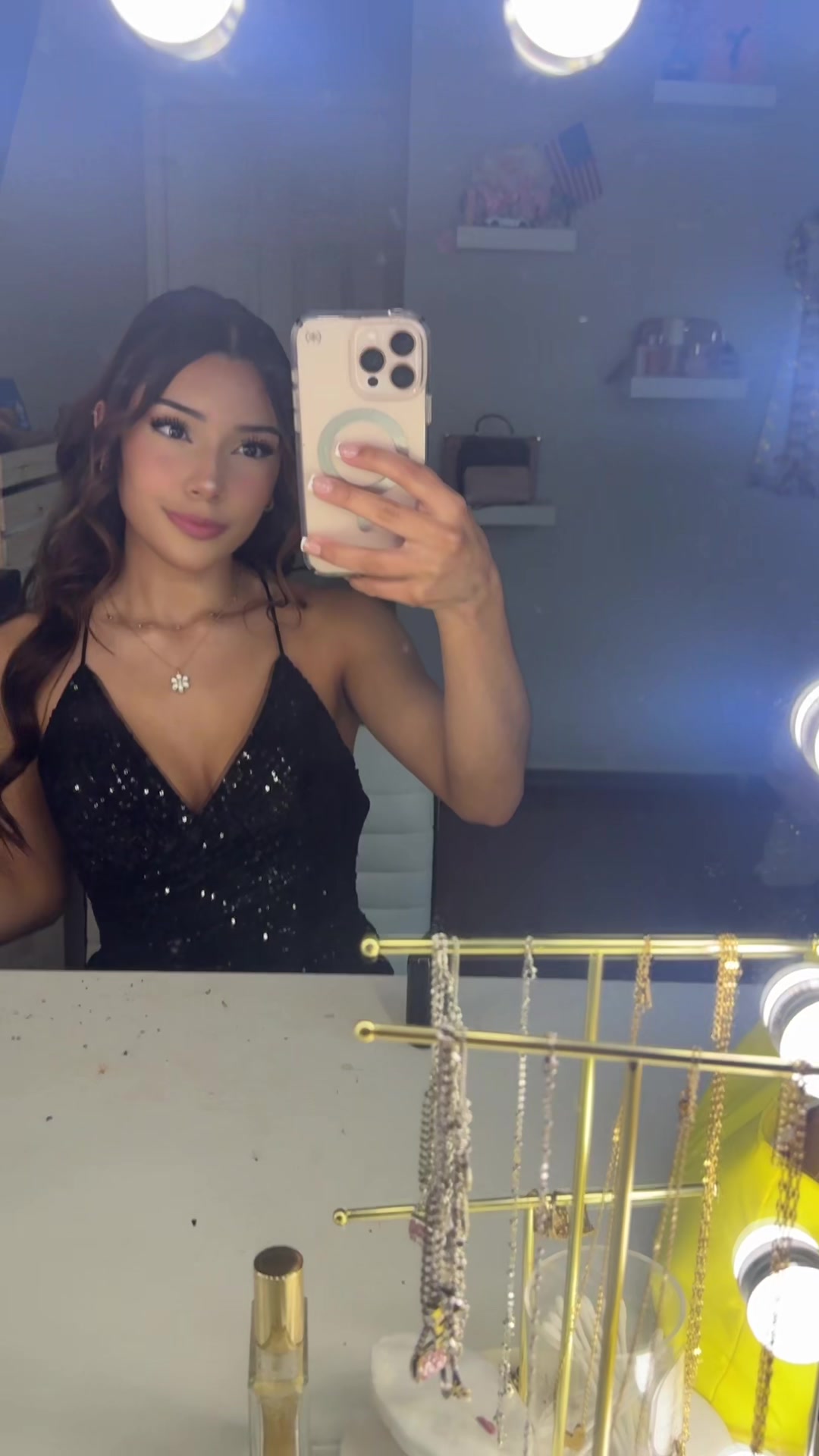 @bibi
