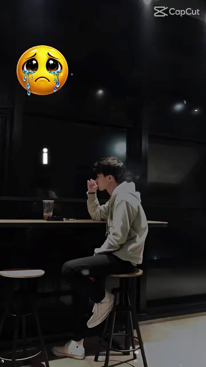 @๐๐๐ข๐ฌ๐ฌูญ๐๐ณ๐