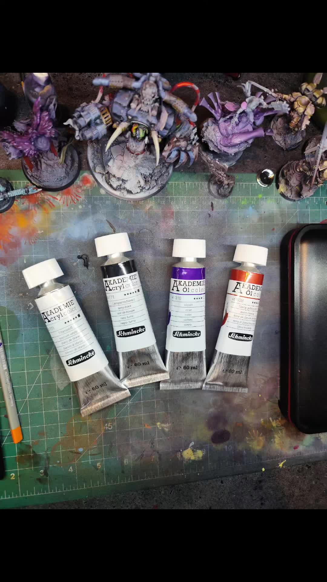 @colorsforthethrone