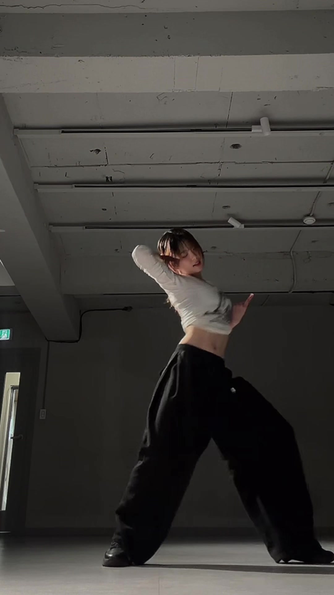 @์
ฉ