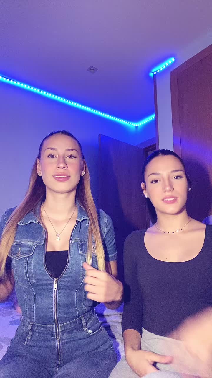 @daniela
