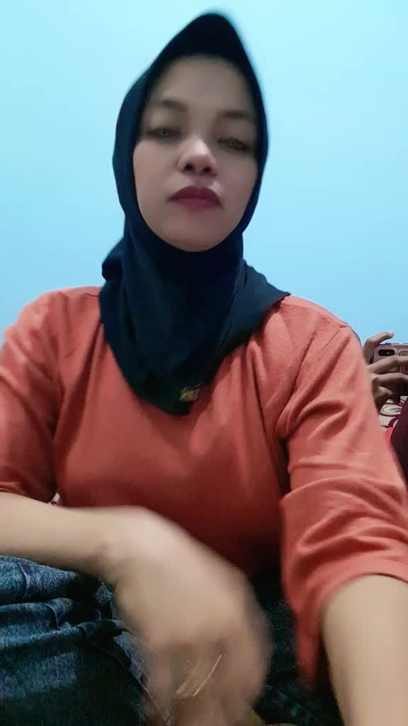 @Anny Zakaria.