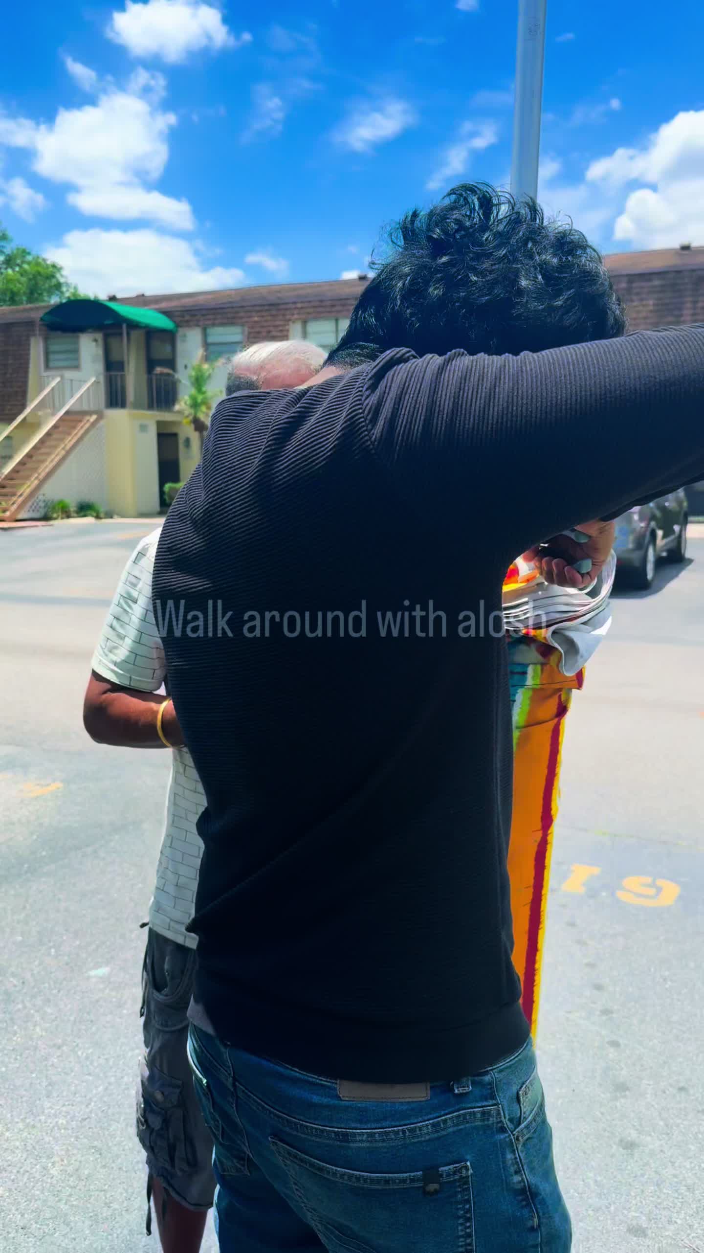 @Walkaround with alosh
