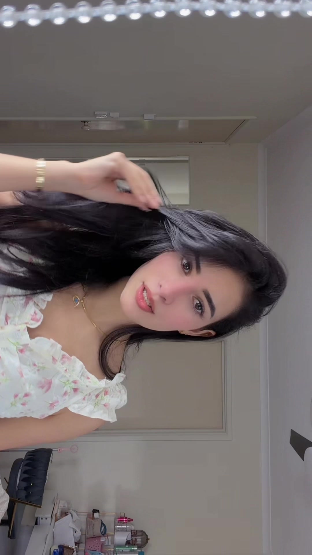 @nishy ๐งโ๏ธ