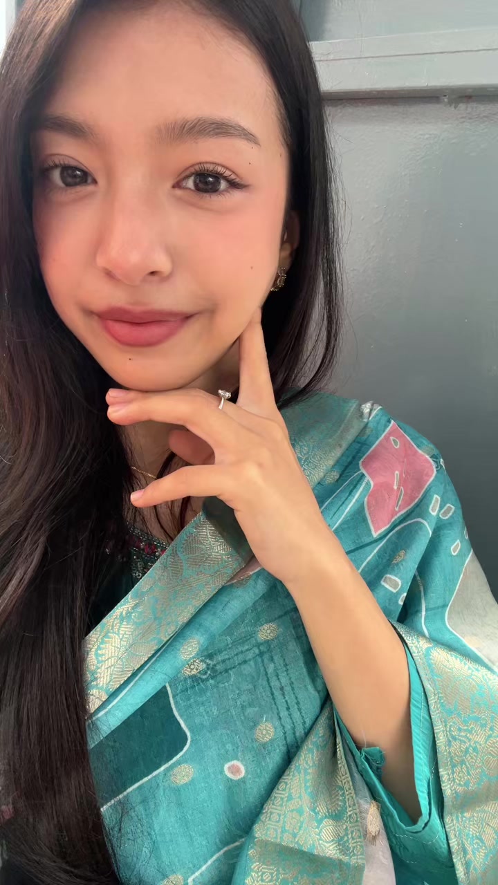 @Ꮧ