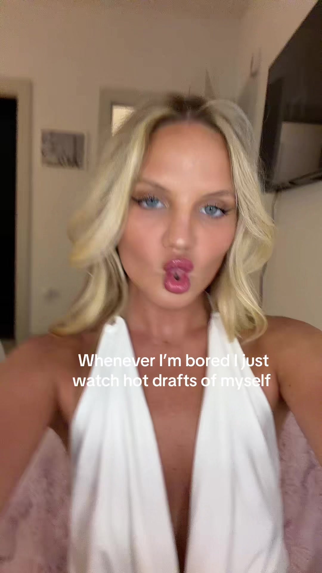 @Lo
