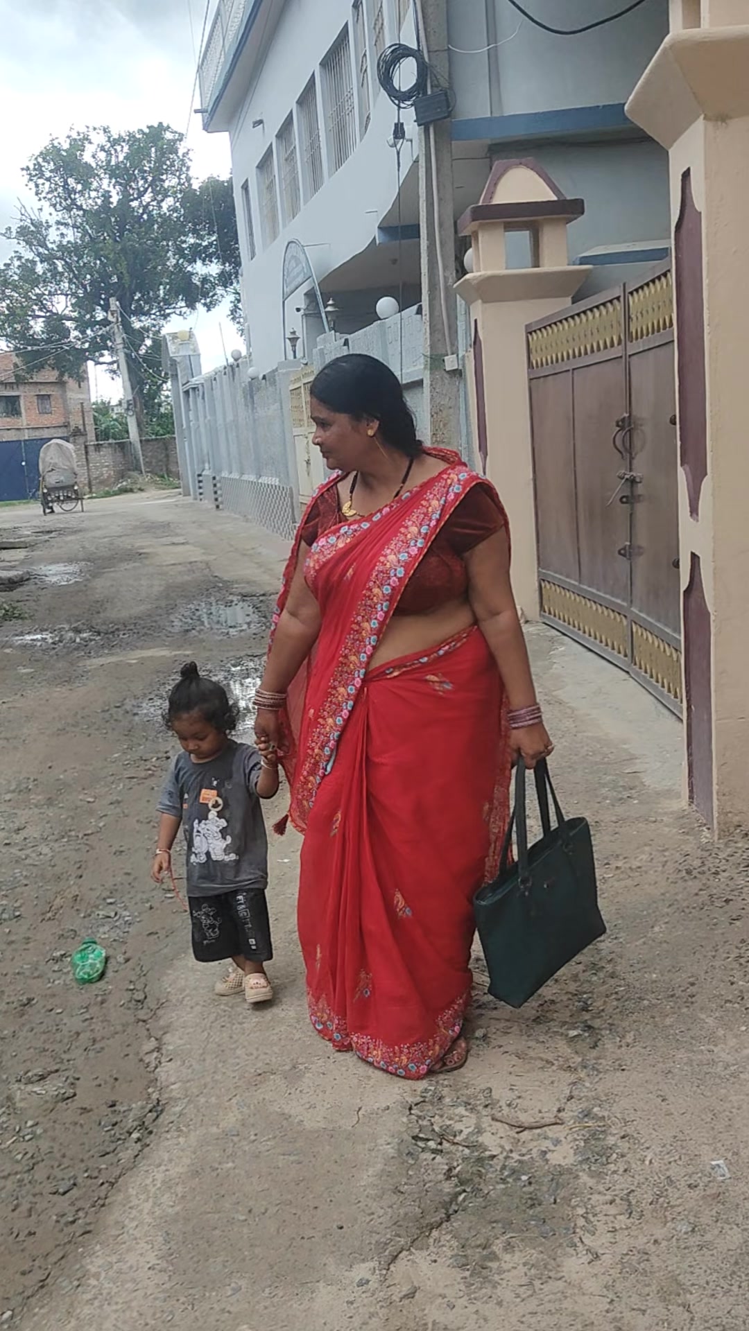 @Reshmee Kashyap mom