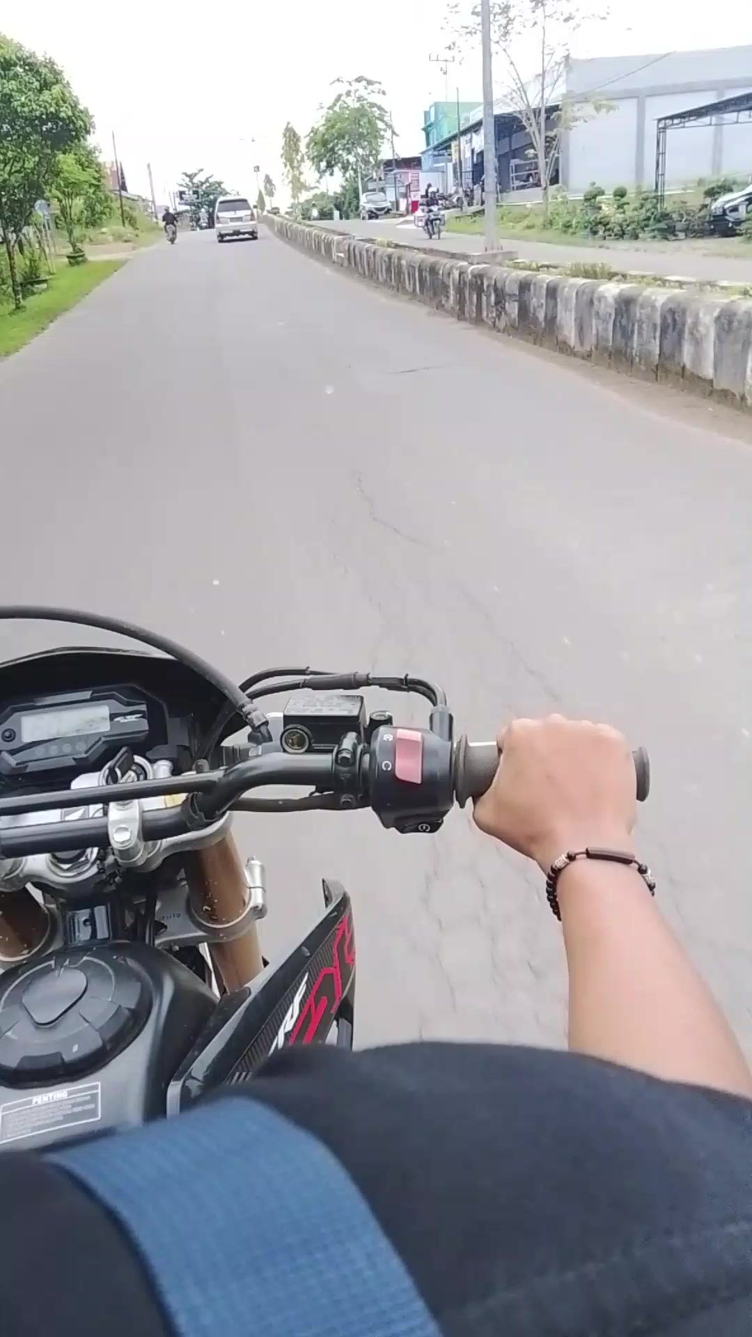@Ajari Aku
