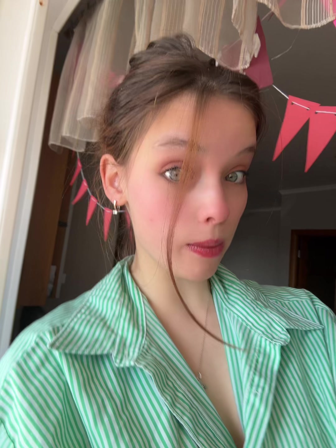 @аня земляника