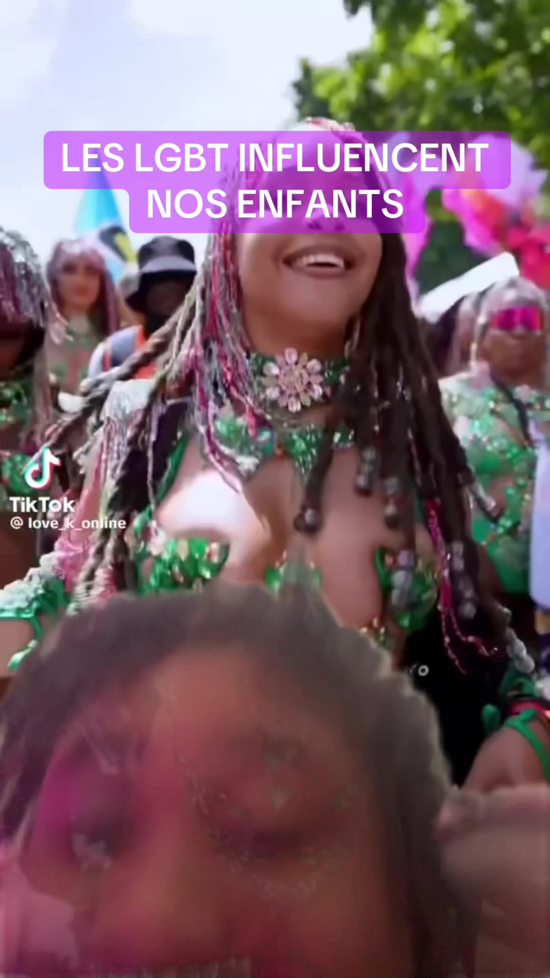 @La Grosse Qui Fait Des Vid&eacute;os