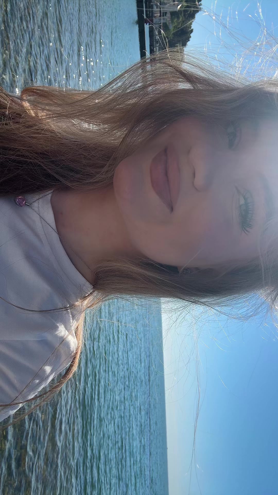 @v1shny