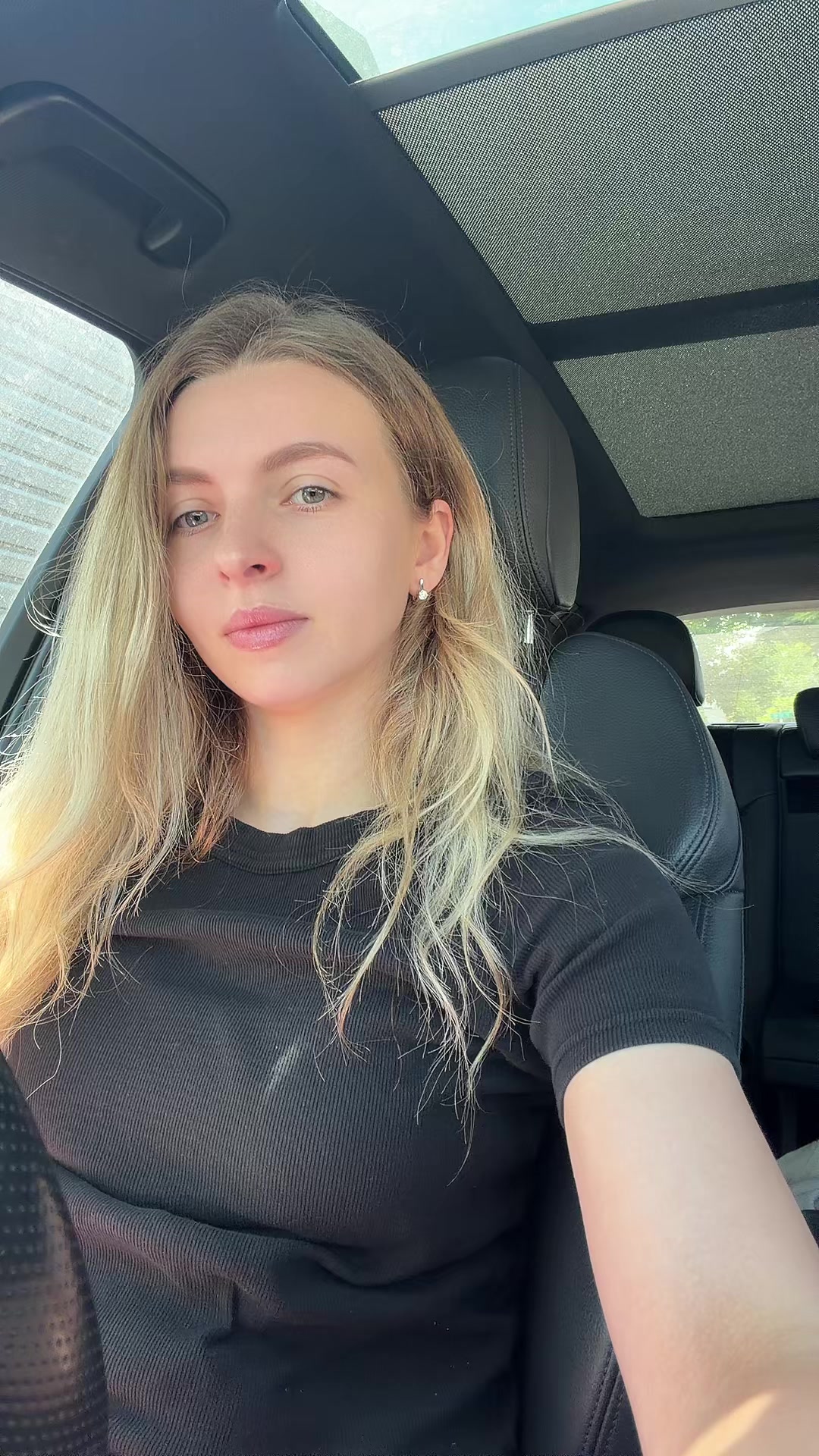 @Зорі💫